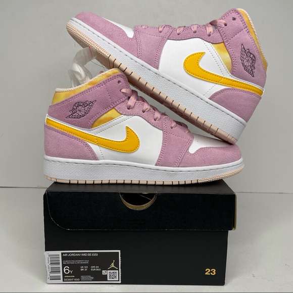 Jordan Shoes - Nike Air Jordan 1 Retro Mid GS Pink Lemonade NEW